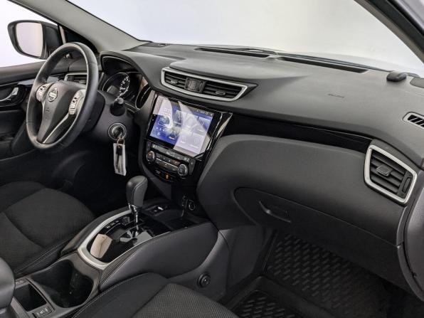 Nissan Qashqai II с пробегом 2019 года, цена 1 790 000 рублей, 73572 км, внедорожник, Автокод Объявления