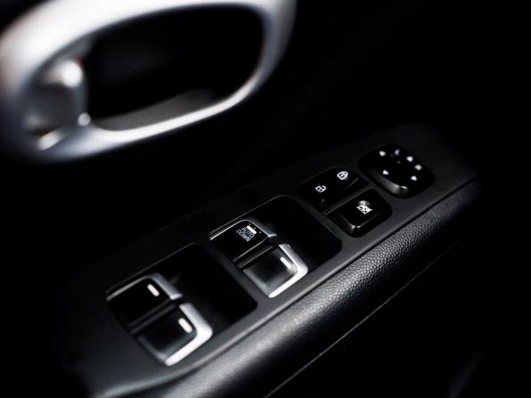 Kia Soul II Рестайлинг с пробегом 2018 года, цена 1 800 000 рублей, 53831 км, хэтчбек, Автокод Объявления