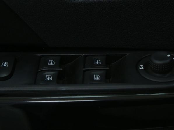 Renault Kaptur I с пробегом 2019 года, цена 1 272 000 рублей, 107300 км, внедорожник, Автокод Объявления
