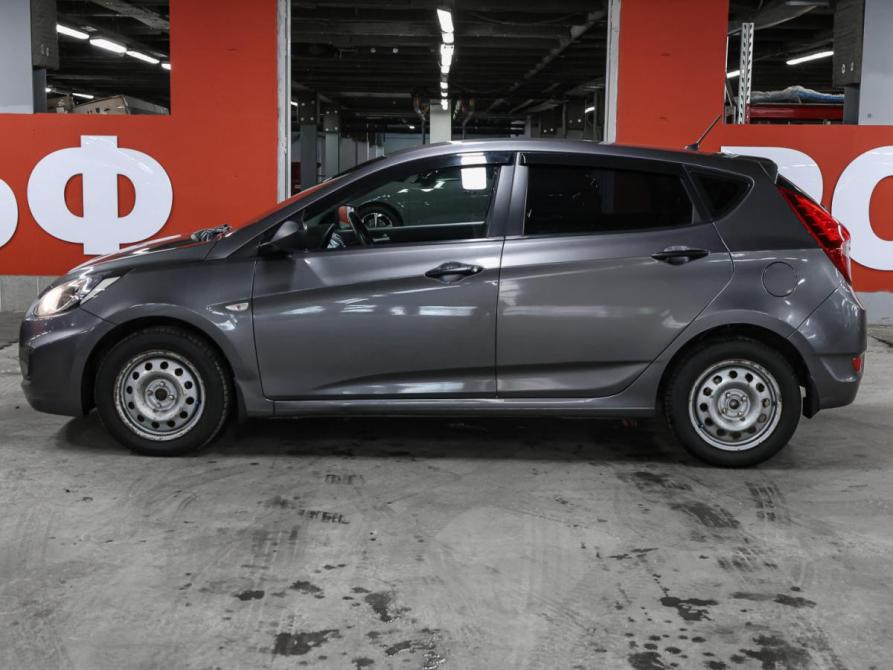 Hyundai Solaris I Москва  - изображение 9