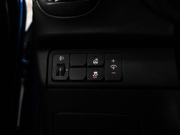 Kia Soul II Рестайлинг с пробегом 2017 года, цена 1 599 700 рублей, 140840 км, хэтчбек, Автокод Объявления