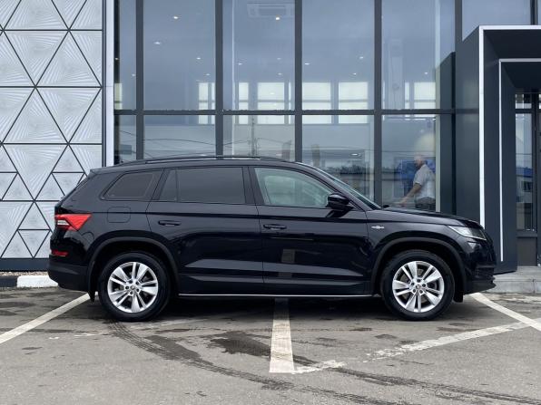 Skoda Kodiaq I с пробегом 2019 года, цена 2 579 000 рублей, 107210 км, внедорожник, Автокод Объявления