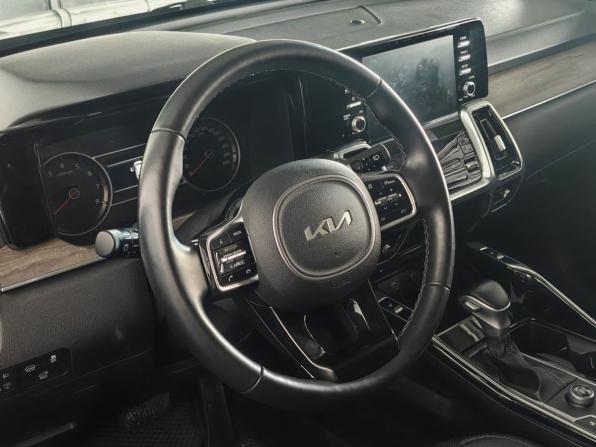 Kia Sorento IV с пробегом 2022 года, цена 3 698 000 рублей, 78428 км, внедорожник, Автокод Объявления