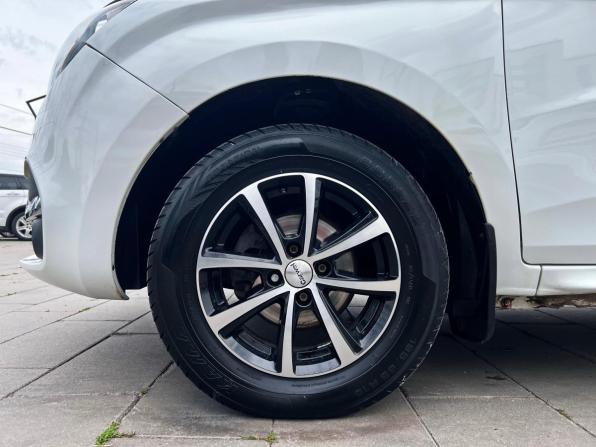 Lada (ВАЗ) XRAY I с пробегом 2019 года, цена 804 500 рублей, 110820 км, хэтчбек, Автокод Объявления