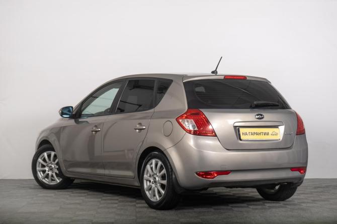 Kia Ceed I Рестайлинг с пробегом 2010 года, цена 869 000 рублей, 165000 км, хэтчбек, Автокод Объявления