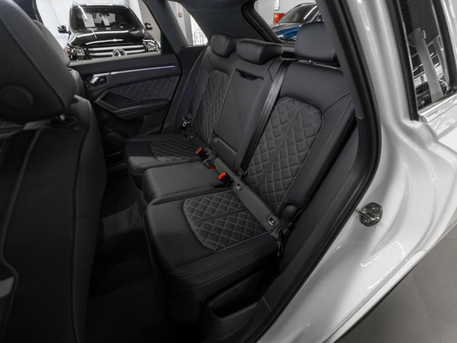 Audi Q3 II (F3) Москва  - изображение 13
