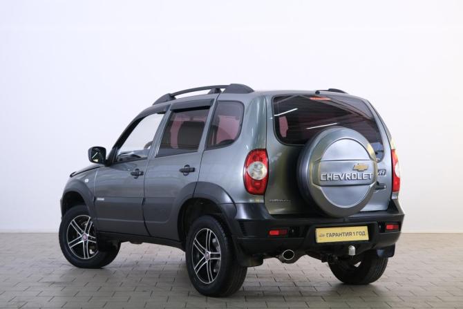 Chevrolet Niva I Рестайлинг с пробегом 2013 года, цена 499 000 рублей, 191500 км, внедорожник, Автокод Объявления