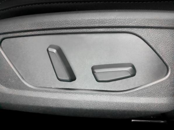 Kia Sportage V с пробегом 2023 года, цена 3 865 000 рублей, 41464 км, внедорожник, Автокод Объявления