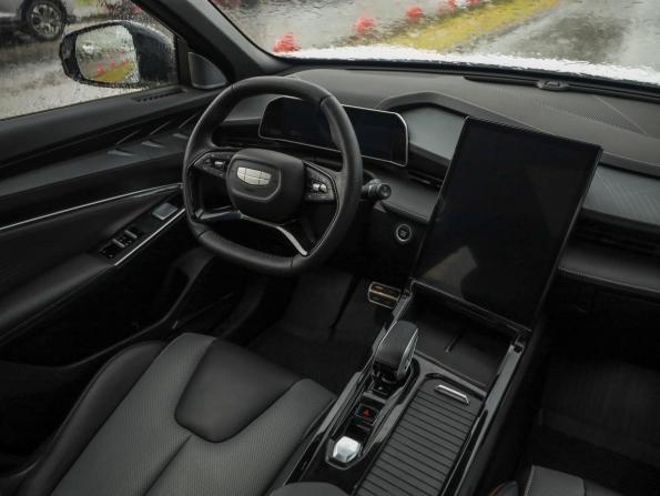 Geely Cityray с пробегом 2024 года, цена 2 649 000 рублей, 2239 км, внедорожник, Автокод Объявления