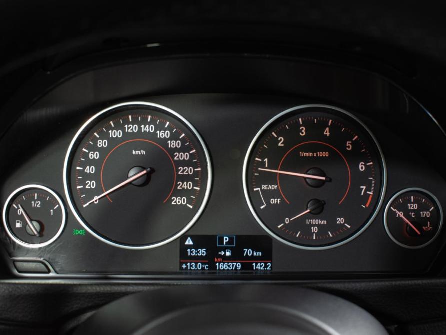 BMW 3 серии VI (F3x) Рестайлинг Москва  - изображение 12