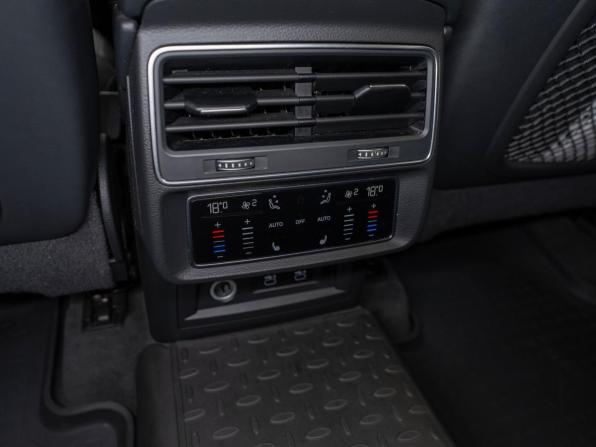 Audi Q7 II (4M) Рестайлинг с пробегом 2021 года, цена 5 300 000 рублей, 99197 км, внедорожник, Автокод Объявления