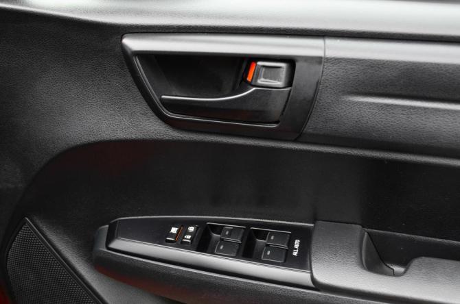 Toyota Corolla XI (E160 E170 E180) Рестайлинг 1 с пробегом 2017 года, цена 1 299 000 рублей, 158000 км, универсал, Автокод Объявления