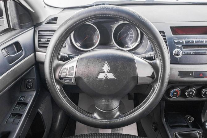 Mitsubishi Lancer X Рестайлинг с пробегом 2012 года, цена 749 000 рублей, 335000 км, седан, Автокод Объявления