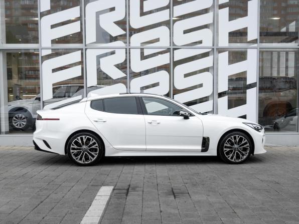 Kia Stinger I с пробегом 2018 года, цена 2 340 000 рублей, 122530 км, лифтбек, Автокод Объявления