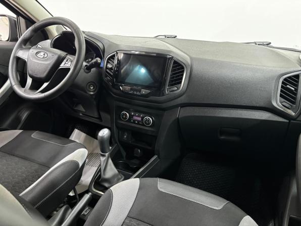 Lada (ВАЗ) XRAY I с пробегом 2017 года, цена 790 000 рублей, 97627 км, хэтчбек, Автокод Объявления