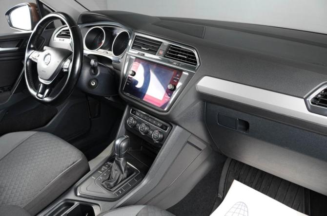 Volkswagen Tiguan II с пробегом 2019 года, цена 2 159 000 рублей, 163269 км, внедорожник, Автокод Объявления