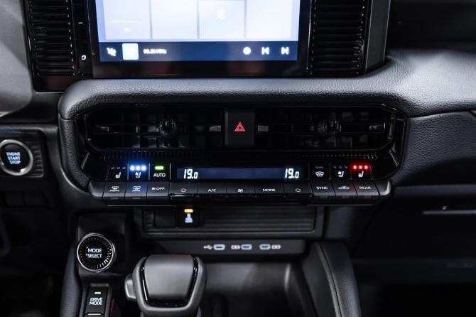Новый Toyota Land Cruiser Prado 250 Series 2026 года, цена 9 800 000 рублей, внедорожник, Автокод Объявления