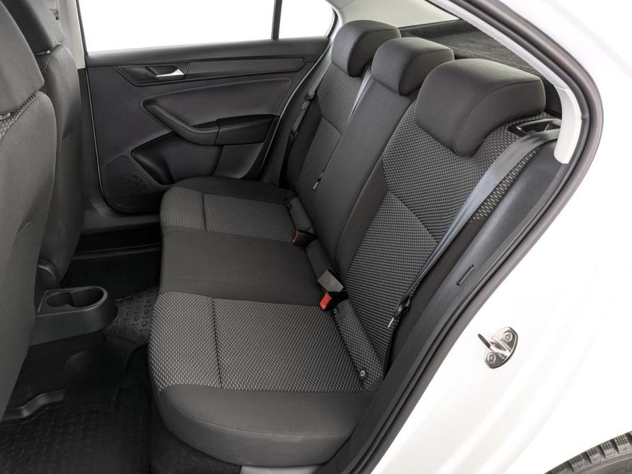 Volkswagen Polo VI Москва  - изображение 18