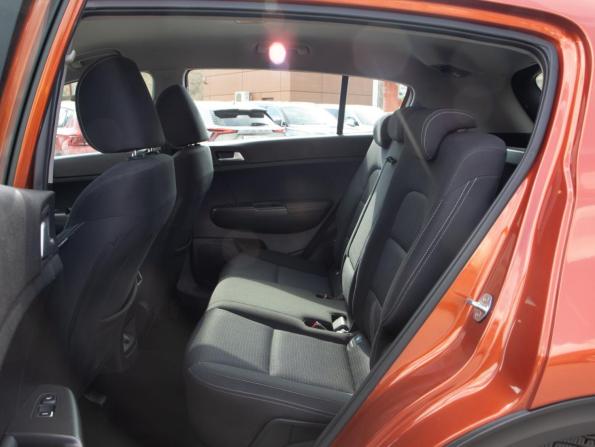 Kia Sportage IV Рестайлинг с пробегом 2019 года, цена 2 398 000 рублей, 60531 км, внедорожник, Автокод Объявления