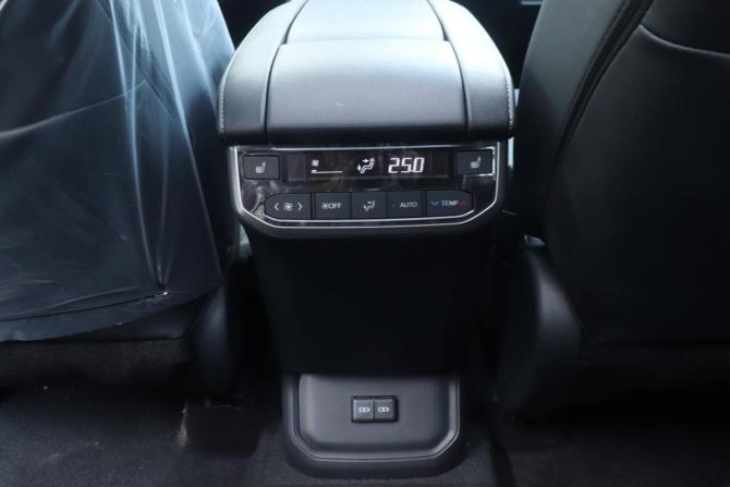 Toyota Highlander IV (XU70) с пробегом 2025 года, цена 5 564 000 рублей, 10 км, внедорожник, Автокод Объявления