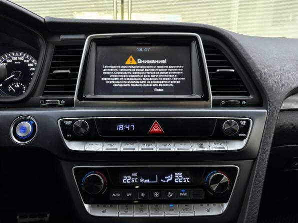 Hyundai Sonata VII (LF) Рестайлинг с пробегом 2018 года, цена 1 750 000 рублей, 122000 км, седан, Автокод Объявления