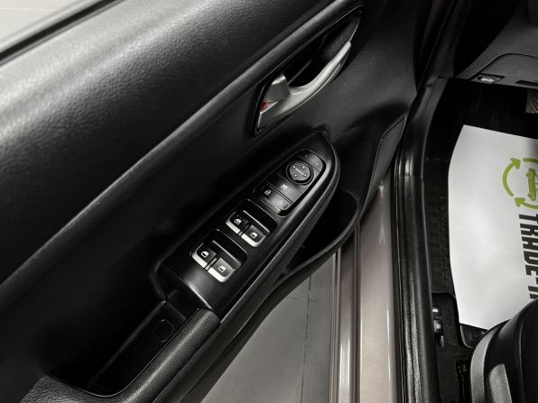 Kia Rio IV с пробегом 2017 года, цена 1 345 000 рублей, 91211 км, седан, Автокод Объявления