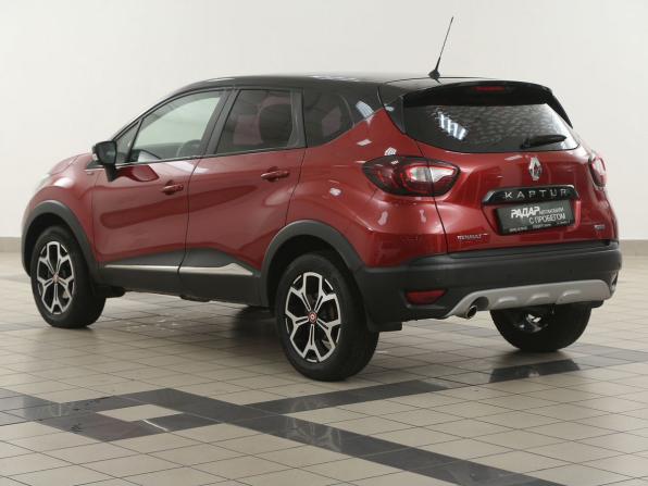 Renault Kaptur I с пробегом 2018 года, цена 1 546 000 рублей, 109500 км, внедорожник, Автокод Объявления