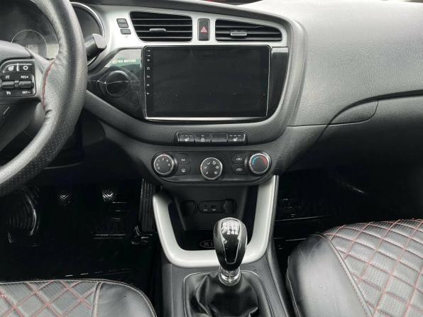 Kia Ceed II с пробегом 2012 года, цена 852 505 рублей, 295703 км, хэтчбек, Автокод Объявления