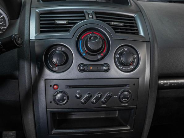 Renault Megane II Рестайлинг с пробегом 2008 года, цена 599 000 рублей, 275617 км, универсал, Автокод Объявления