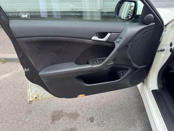 Honda Accord VIII Рестайлинг с пробегом 2011 года, цена 1 249 000 рублей, 179329 км, седан, Автокод Объявления