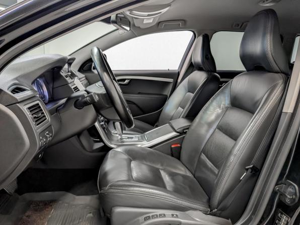 Volvo XC70 II с пробегом 2011 года, цена 2 150 000 рублей, 154814 км, универсал, Автокод Объявления