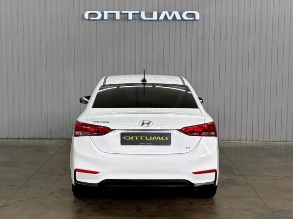 Hyundai Solaris II с пробегом 2020 года, цена 1 537 000 рублей, 139688 км, седан, Автокод Объявления