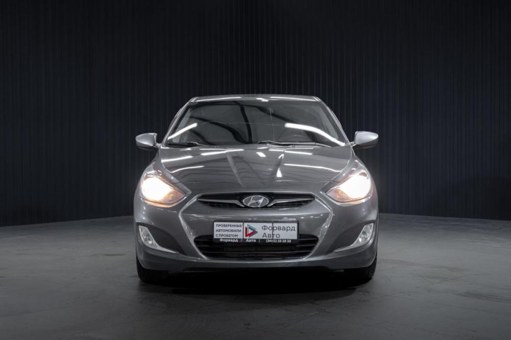 Hyundai Solaris I Тюмень  - изображение 2