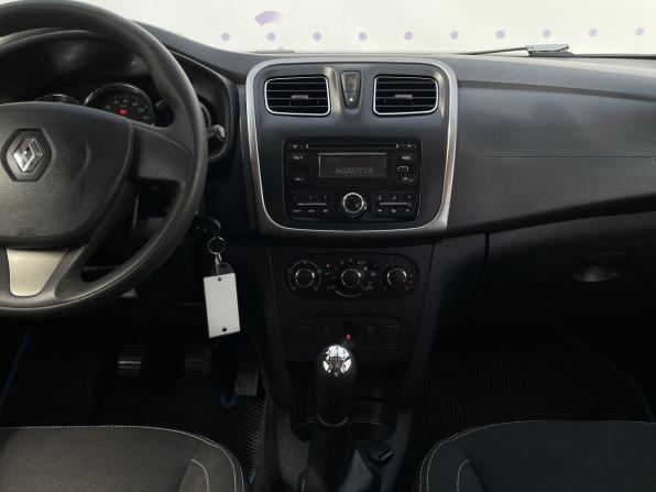 Renault Logan II с пробегом 2017 года, цена 900 000 рублей, 139374 км, седан, Автокод Объявления