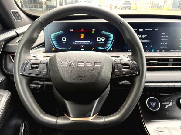 Exeed LX I Рестайлинг 2 с пробегом 2024 года, цена 2 000 000 рублей, 29560 км, внедорожник, Автокод Объявления