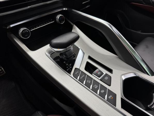 Belgee X50 с пробегом 2024 года, цена 1 755 000 рублей, 69856 км, внедорожник, Автокод Объявления
