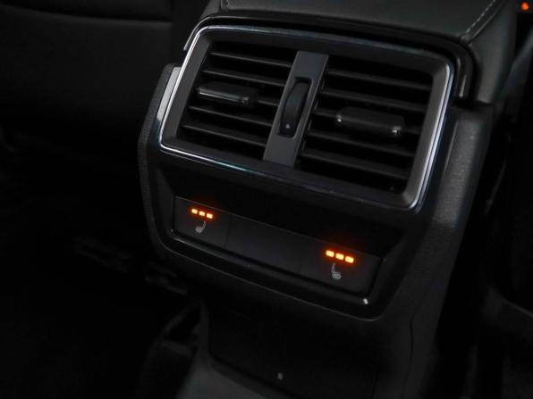 Skoda Karoq I с пробегом 2020 года, цена 2 277 077 рублей, 108789 км, внедорожник, Автокод Объявления
