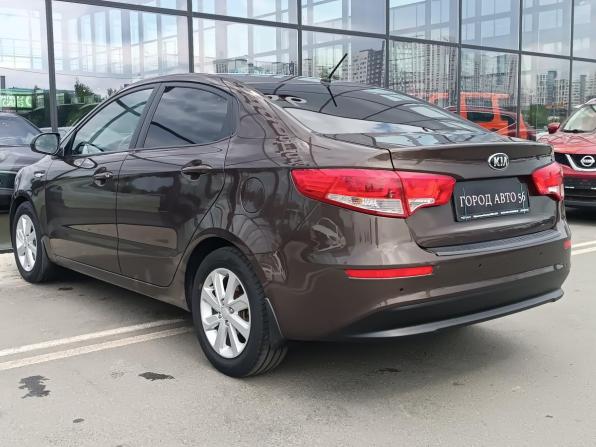 Kia Rio III Рестайлинг с пробегом 2016 года, цена 1 010 000 рублей, 99573 км, седан, Автокод Объявления