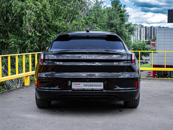 Zeekr 001 I с пробегом 2023 года, цена 4 410 000 рублей, 27000 км, лифтбек, Автокод Объявления