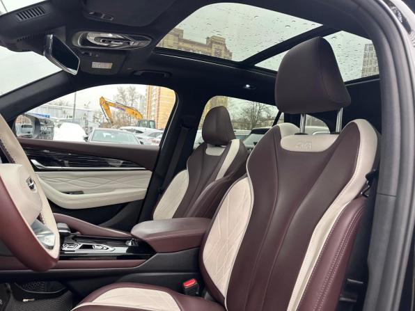 Geely Monjaro I с пробегом 2023 года, цена 3 228 000 рублей, 40000 км, внедорожник, Автокод Объявления