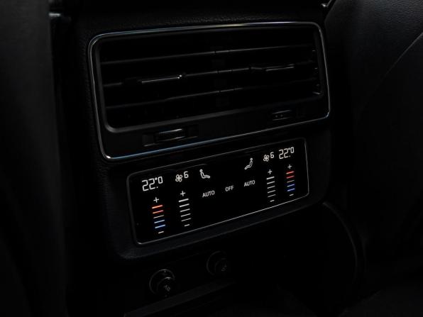 Audi Q8 I (4M) с пробегом 2020 года, цена 7 000 000 рублей, 92022 км, внедорожник, Автокод Объявления