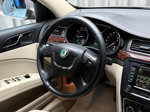 Skoda Superb II с пробегом 2011 года, цена 1 279 000 рублей, 165252 км, лифтбек, Автокод Объявления
