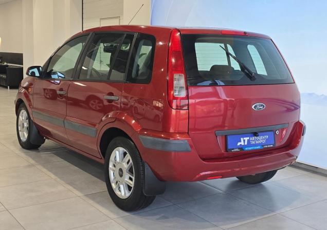 Ford Fusion I Рестайлинг с пробегом 2005 года, цена 549 000 рублей, 154000 км, хэтчбек, Автокод Объявления