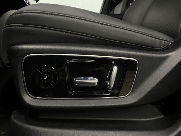 Li Auto (Lixiang) L7 I с пробегом 2023 года, цена 5 449 000 рублей, 68325 км, внедорожник, Автокод Объявления