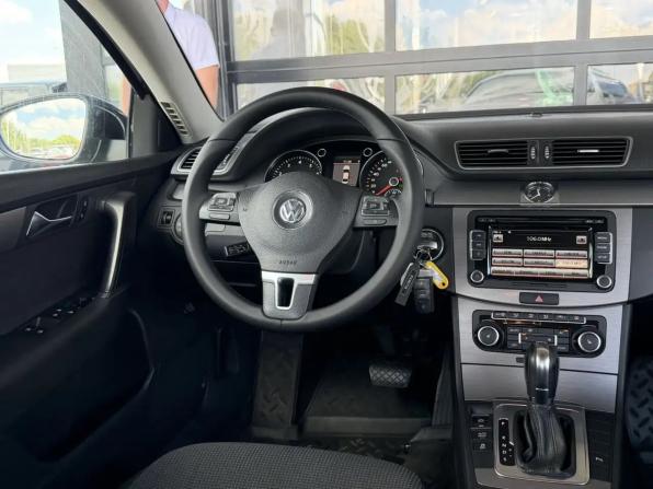 Volkswagen Passat B7 с пробегом 2011 года, цена 989 000 рублей, 155189 км, седан, Автокод Объявления