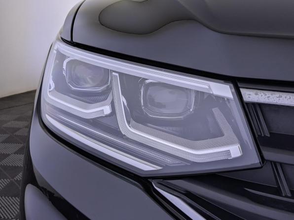 Volkswagen Tiguan II Рестайлинг с пробегом 2021 года, цена 3 825 000 рублей, 17314 км, внедорожник, Автокод Объявления