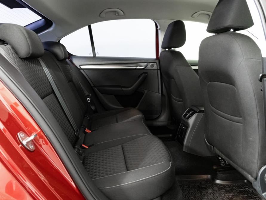Skoda Octavia III (A7) Рестайлинг Санкт-Петербург  - изображение 19