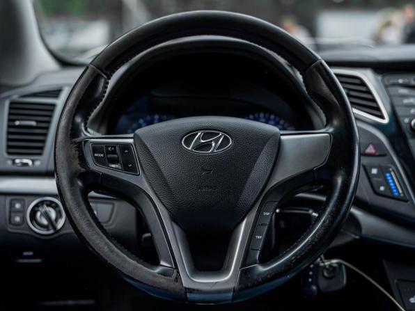 Hyundai i40 I с пробегом 2015 года, цена 935 000 рублей, 217908 км, седан, Автокод Объявления