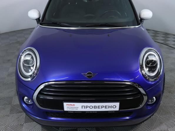 Mini Hatch III (F55/F56) Рестайлинг с пробегом 2019 года, цена 1 947 800 рублей, 50000 км, хэтчбек, Автокод Объявления