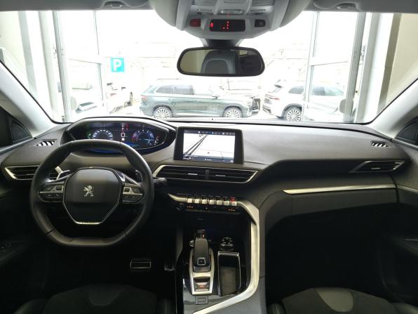 Peugeot 3008 II с пробегом 2019 года, цена 1 800 000 рублей, 33500 км, внедорожник, Автокод Объявления